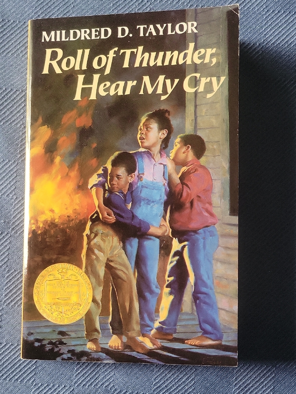 Roll of Thunder, Hear My Cry By Mildred D. Taylor